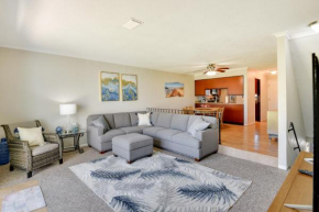 Florida Getaway - Balconies, Grill and Near Beaches!